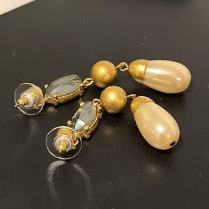 Vintage Gerard Yosca Designer Costume Earrings Stone Pearl Drop NWOT
